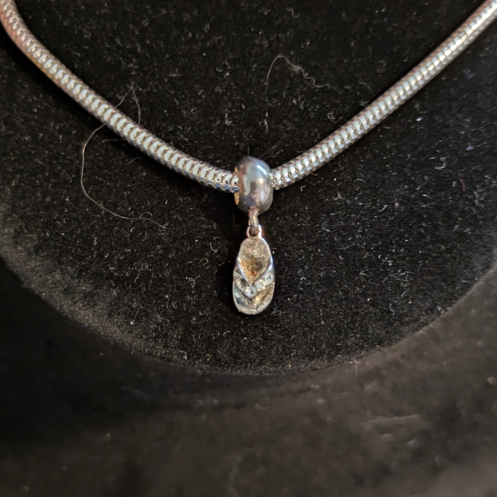 Silver Delicate Bracelet Flip-flop Charm